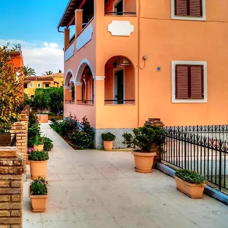 Apart Otel Napoleon Gouvia