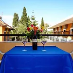 Napoleon Aparthotel 3*